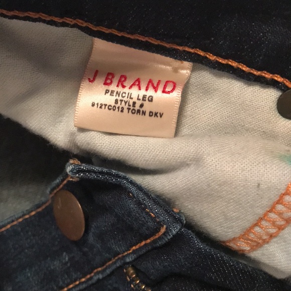 J Brand Dark Wash Jeans NWOT - Picture 5 of 7